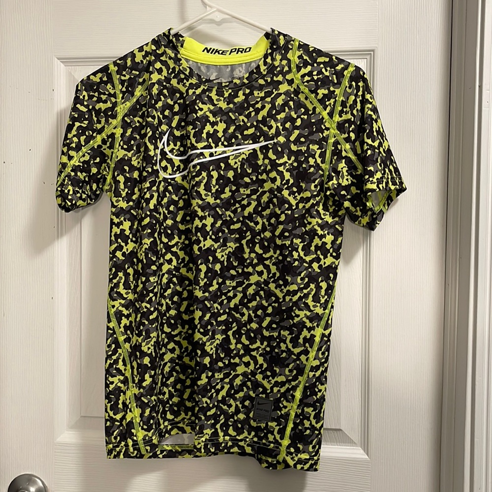 Boy's Fitted Nike Pro Dri-Fit Short Sleeve